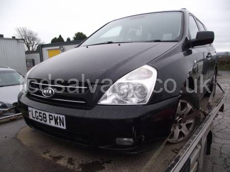 KIA Sedona LS CRDi
