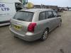 Toyota Avensis T3 S D-4D - Photo 2