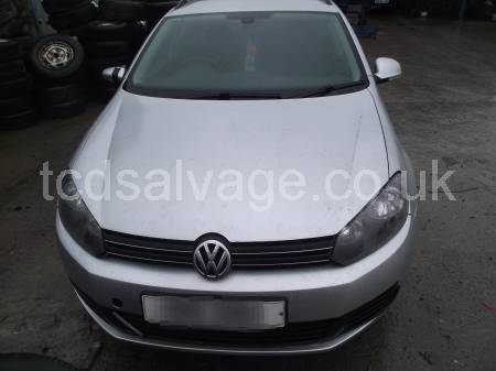 Volkswagen Golf SE TDi