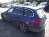 BMW 320i Exclusive Edition Touring - Photo 3